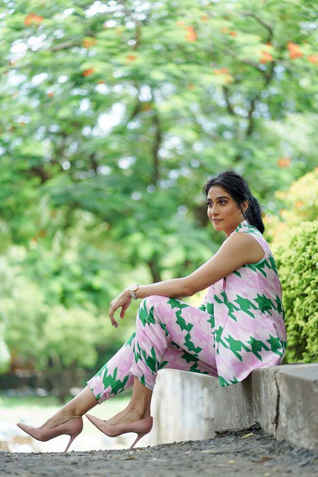 Actress Regina Cassandra Recent Photo Shoot Stills